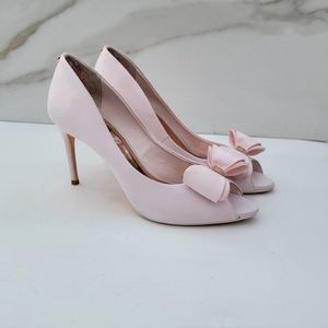 TED BAKER Satin Peep Toe Pumps with Bow & Rose Gold Embellishment Size 40